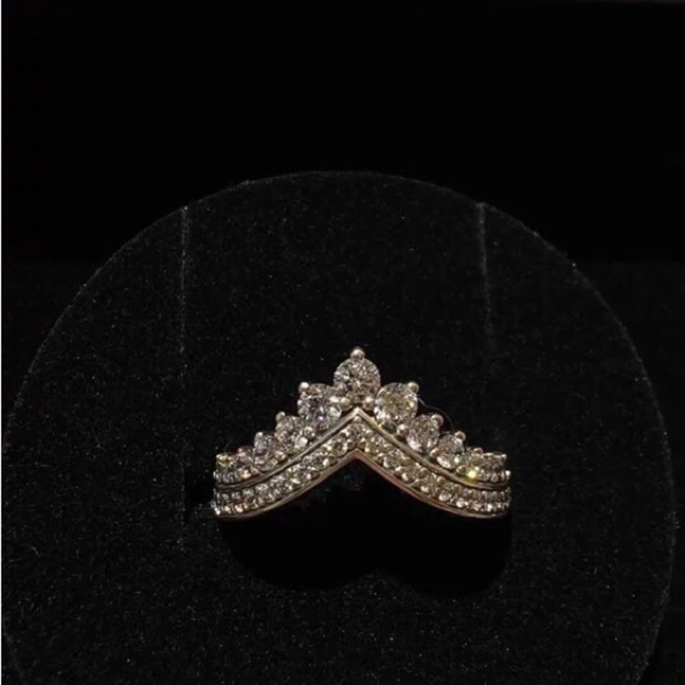 Pandora Tiara crown ring size 7